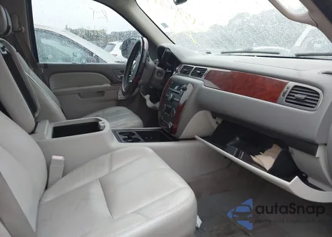 2012 Chevrolet Tahoe Lt z USA, uszkodzony, nr VIN 1GNSKBE08CR158231